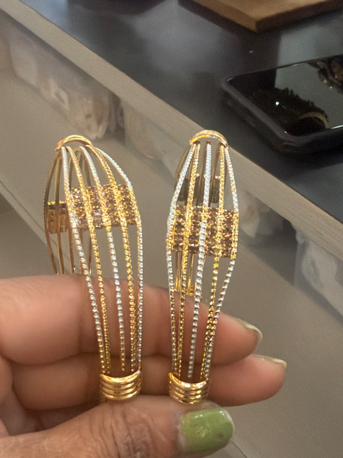 KADA 2.10 - - Bangles & Bracelets - BLINGARI - Media 1