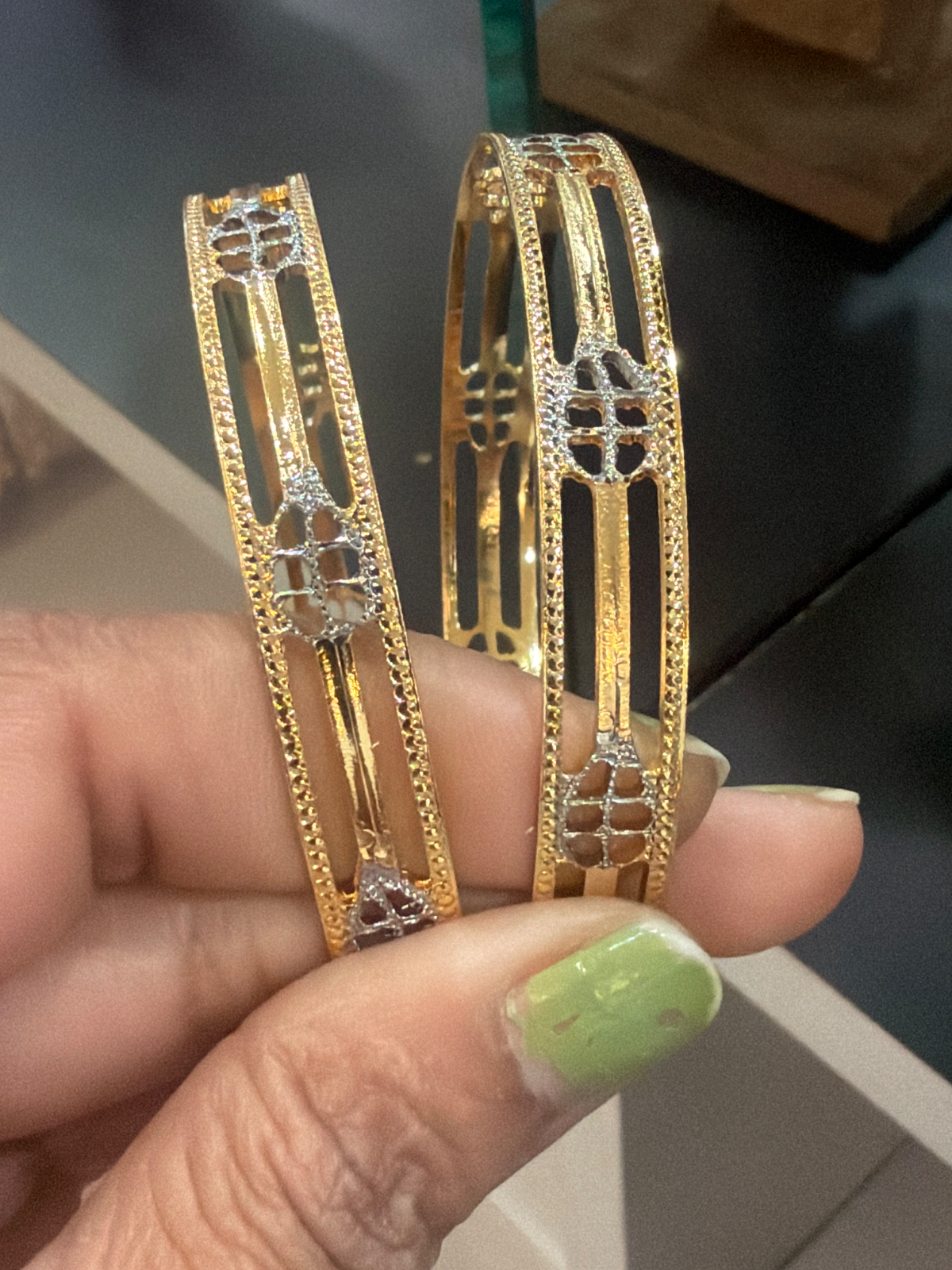 BG 2.4 - - Bangles & Bracelets - BLINGARI - Media 1