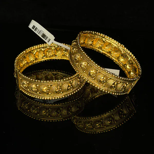 Gldbrd 26 T, - Kada from BLINGARI luxury Indian fashion collection