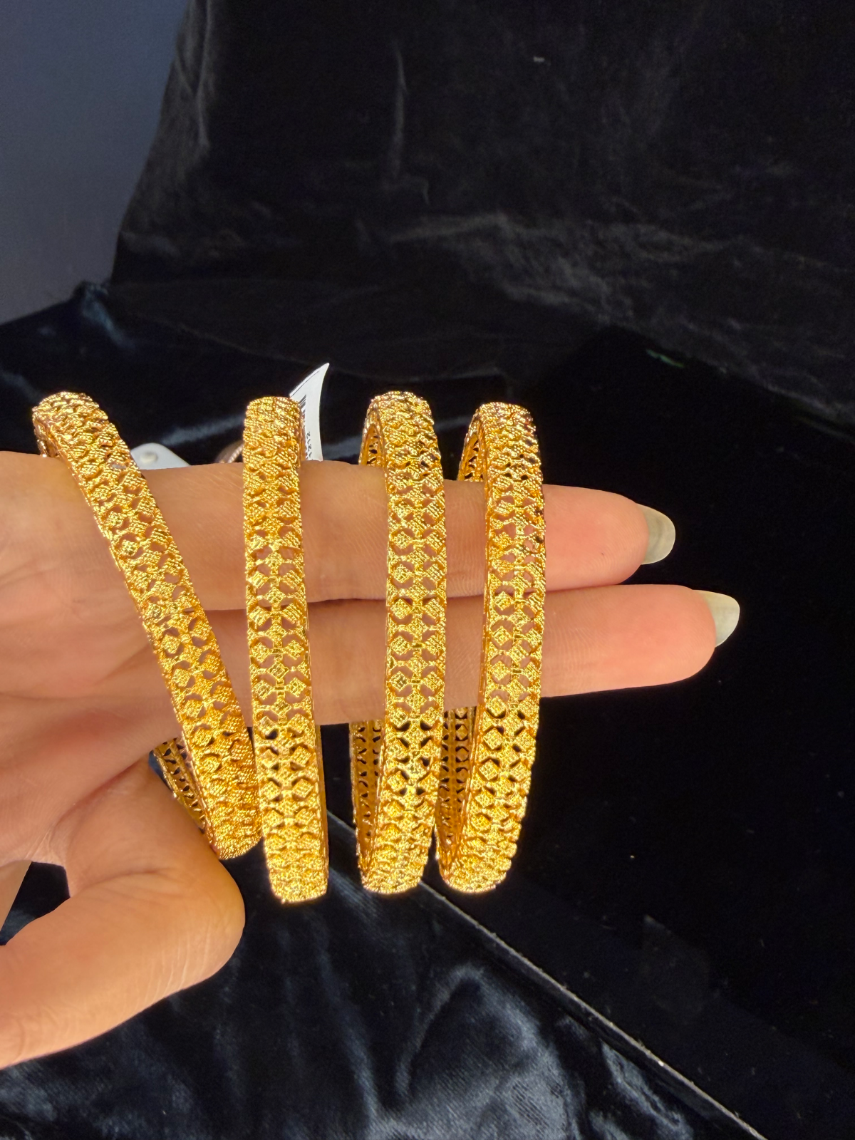 Kada - - Kada - BLINGARI - Media 2